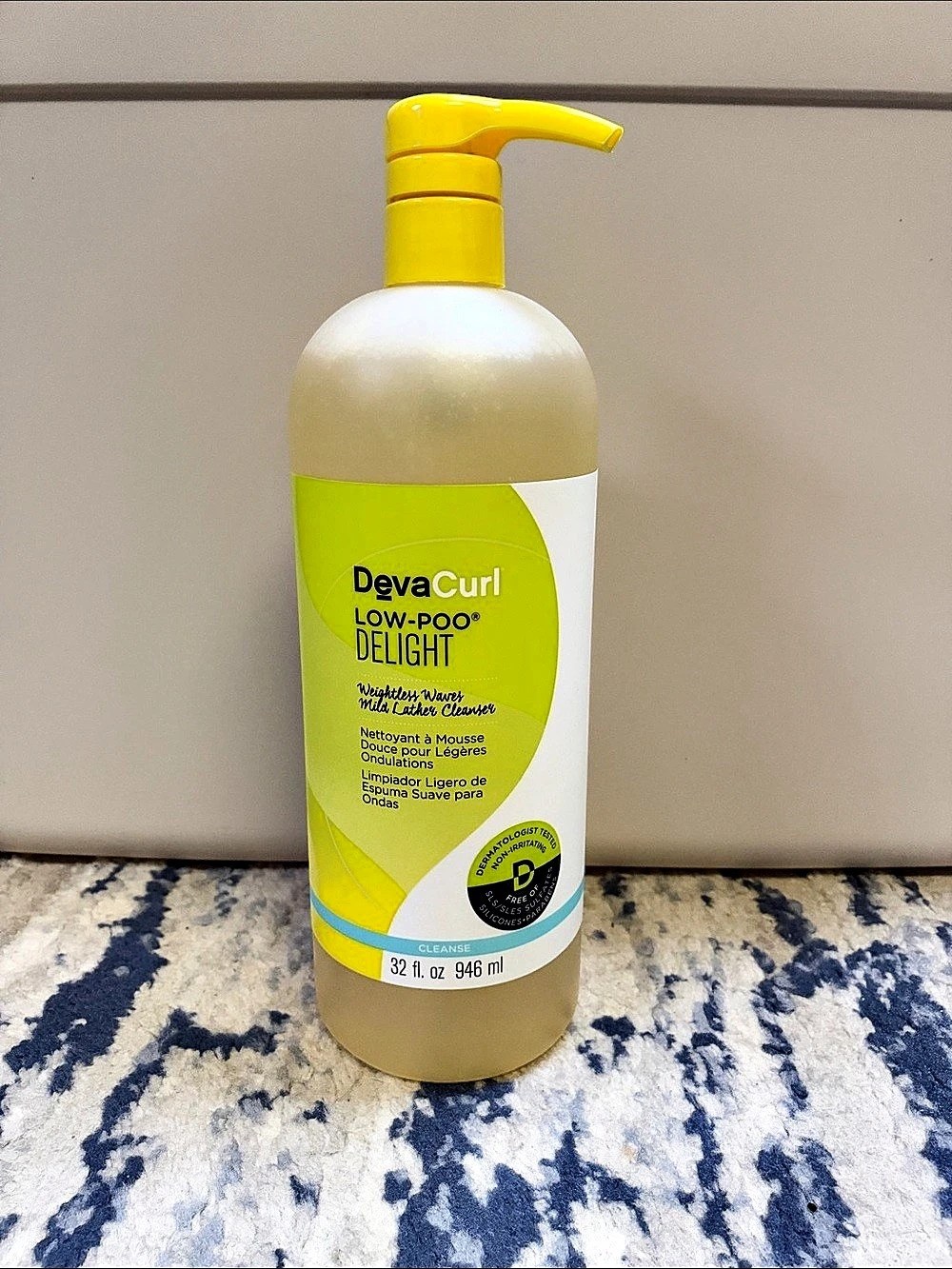 DevaCurl Low-Poo Delight Weightless Waves Shampoo 32 fl oz NWOT
